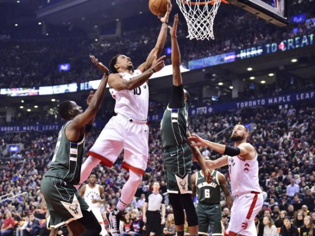 集体狂欢 集体狂欢