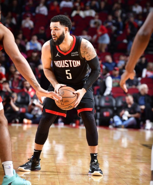 反而加剧了 反而加剧了