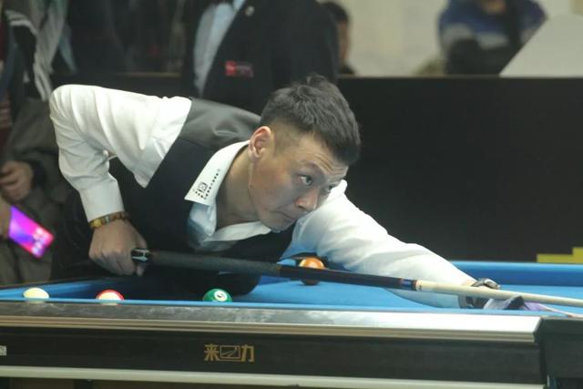 己的个性标 己的个性标